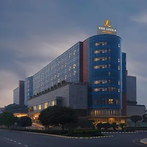 The Leela Ambience Gurugram & Residences - The Luxury Urban Sanctuary ***** Gurgaon